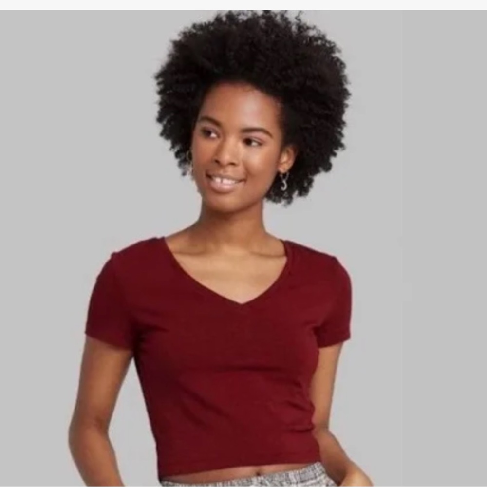 Maroon wild fable top/Size Medium
